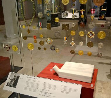 Facts about Alexander Fleming - Display at the museum